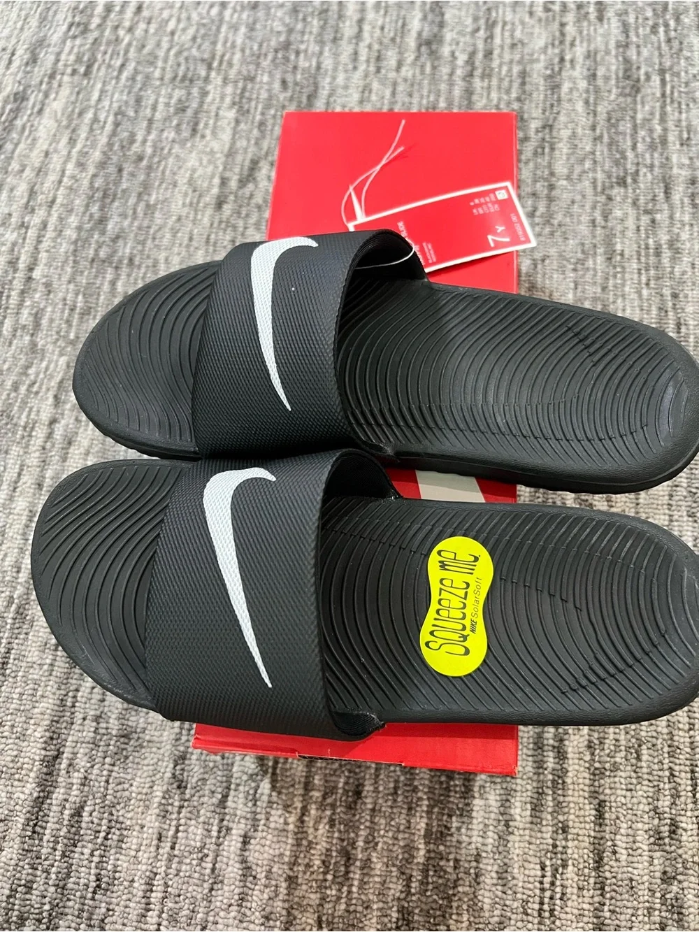 Nike Black & White Slide Sandals Size 7Y
